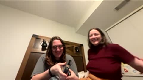 Snapshot of averyrealgirl chatting on 01-19-26, 04:05 averyrealgirl online show from 01-19-26, 04:05