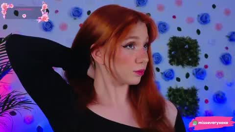 Snapshot of averywillow chatting on 05-18-26, 04:35 AveryWillow online show from 05-18-26, 04:35