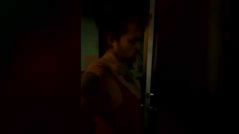 Snapshot of aviedust chatting on 03-03-26, 09:15 aviedust online show from 03-03-26, 09:15