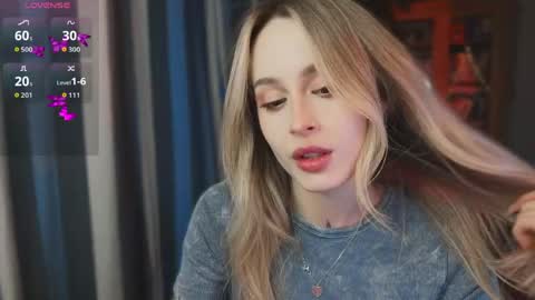 Snapshot of aviva_faith chatting on 05-24-26, 05:51 Aviva online show from 05-24-26, 05:51