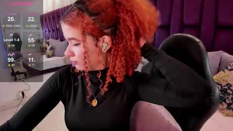 Avril  online show from 11-21-25, 11:53