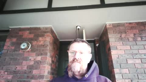 Snapshot of awayinthecountry chatting on 07-21-26, 02:25 awayinthecountry online show from 07-21-26, 02:25