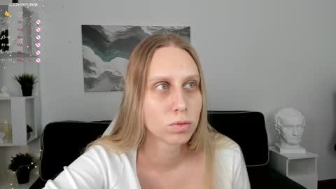 Emily online show from 03-05-25, 05:29