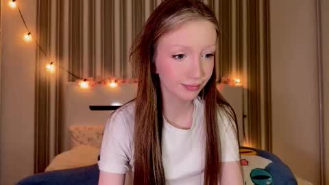 Aurora online show from 09-12-25, 02:17