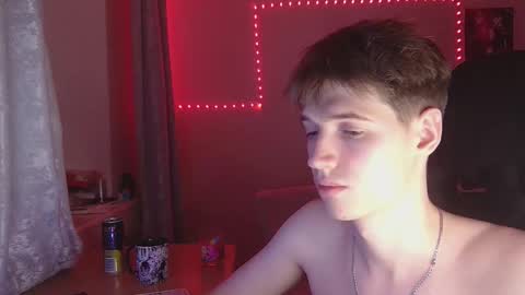 Snapshot of axel_0ne chatting on 03-02-26, 08:15 axel_0ne online show from 03-02-26, 08:15