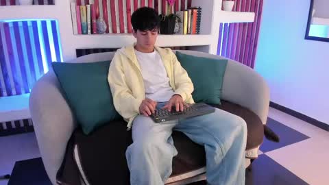 axel_draven online show from 05-18-26, 12:00