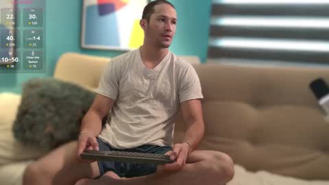 Axel Fairchaild online show from 10-29-25, 03:03