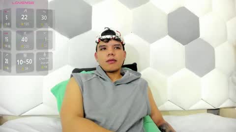 Axel Forte online show from 11-10-25, 02:05