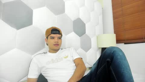 Axel Forte online show from 02-27-26, 01:22