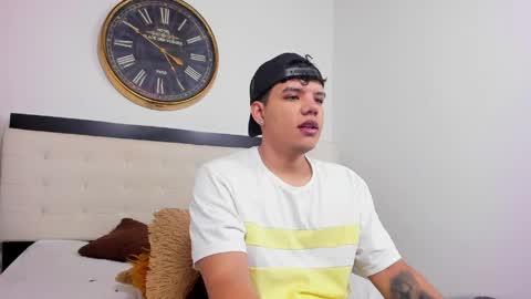 Snapshot of axel_forte chatting on 05-19-26, 02:12 Axel Forte online show from 05-19-26, 02:12