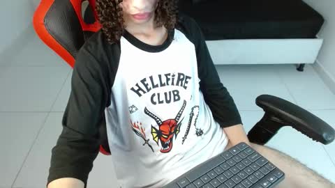 Axel online show from 02-13-26, 12:17