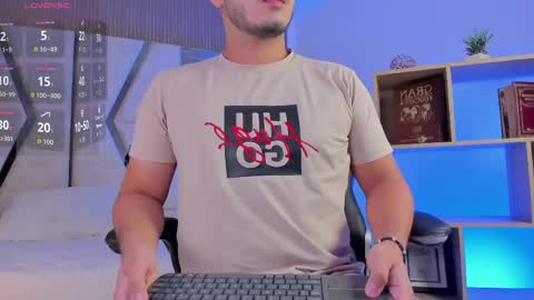 Snapshot of axel_grey_ chatting on 04-23-26, 01:57 axel_grey_ online show from 04-23-26, 01:57