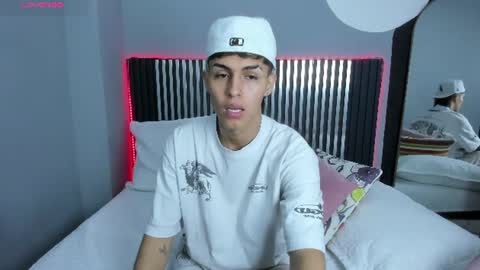 A X E L  online show from 07-11-26, 08:33