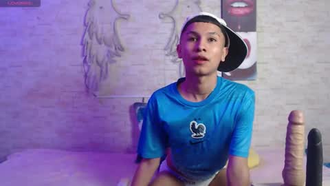 axel_milo_and_kairo online show from 02-03-26, 05:29