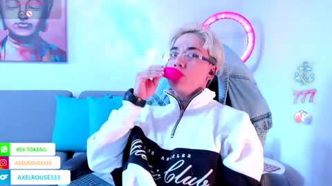 Axel Rouse online show from 04-12-26, 09:53