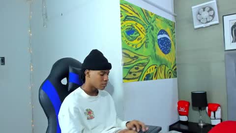 AXEL SILVA online show from 10-26-25, 12:33