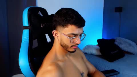 axel stein NEW ACCOUNT online show from 03-08-25, 02:55