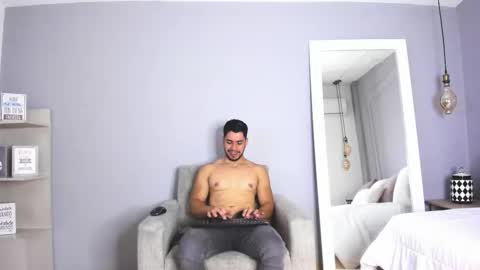 Axel online show from 01-16-26, 12:53