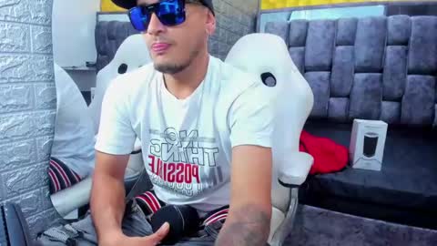 Axell Cross2 online show from 02-22-25, 03:12