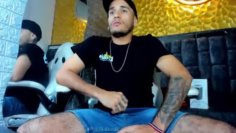 Axell Cross2 online show from 03-01-25, 08:42