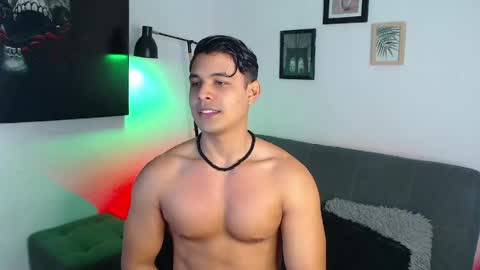 Snapshot of axell_dior chatting on 06-04-26, 09:48 axell online show from 06-04-26, 09:48