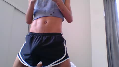 Axel  online show from 02-14-25, 03:26