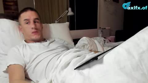 Axl online show from 10-27-25, 12:26