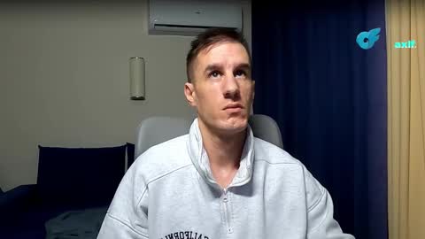 Axl online show from 02-14-26, 12:18