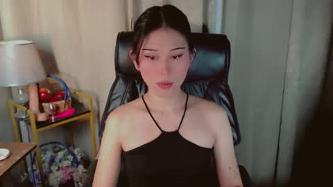 Snapshot of ayahoshilovesyou chatting on 05-11-26, 04:37 AYAHOSHILOVESYOU online show from 05-11-26, 04:37