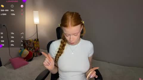 Snapshot of ayanagracee chatting on 04-18-26, 01:37 Ayana online show from 04-18-26, 01:37