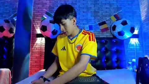 Snapshot of ayano_aishi18 chatting on 06-17-26, 11:23 Ayano Aishi online show from 06-17-26, 11:23