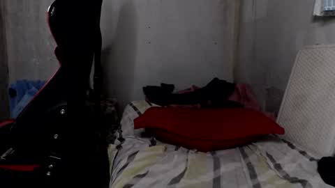 Snapshot of ayantipondz69 chatting on 10-15-25, 08:09 ayantipondz69 online show from 10-15-25, 08:09