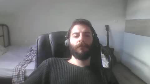 Snapshot of ayazeluel chatting on 09-12-25, 01:55 ayazeluel online show from 09-12-25, 01:55