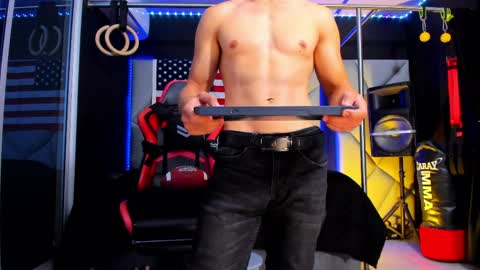 Ayden Miller online show from 04-04-26, 05:21