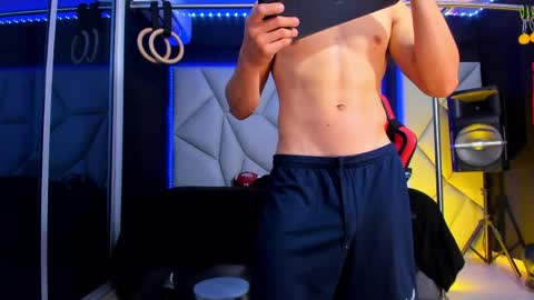 Ayden Miller online show from 05-18-26, 10:10