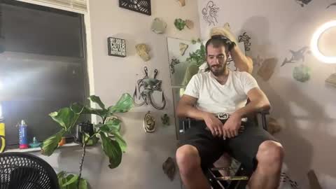 Erinn online show from 02-24-25, 07:11