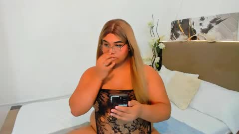 AYESHA online show from 04-04-26, 08:17