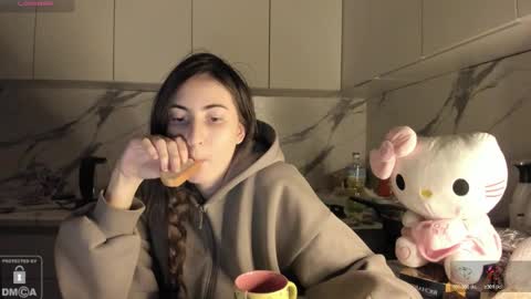 Ayesha online show from 02-03-26, 09:09