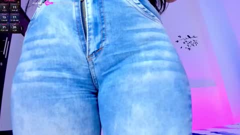 Mariana online show from 12-19-25, 10:28