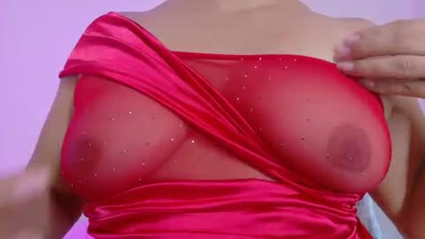 Snapshot of ayheleen_sexygirl3 chatting on 06-25-26, 09:08 Mariana online show from 06-25-26, 09:08