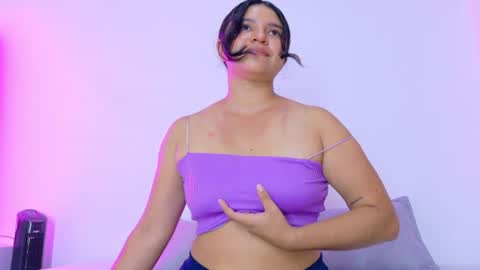 Snapshot of ayheleen_sexygirl3 chatting on 08-05-26, 08:44 Mariana online show from 08-05-26, 08:44