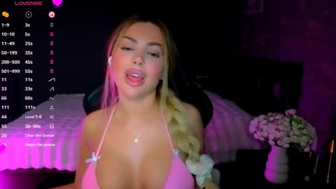  Ayla Demir  online show from 04-07-26, 08:53