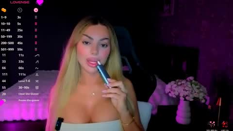  Ayla Demir  online show from 04-19-26, 08:44