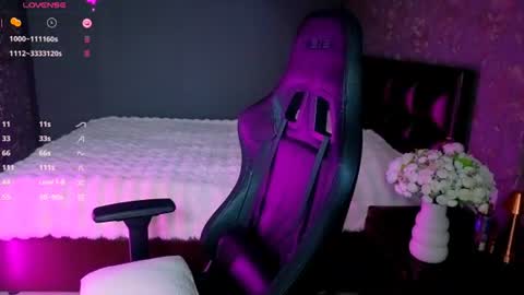 Snapshot of ayla_demir chatting on 06-09-26, 08:09 Ayla Demir online show from 06-09-26, 08:09
