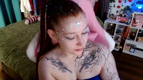 Ayla hill online show from 03-22-26, 03:21