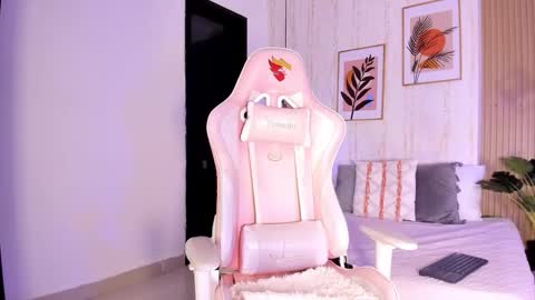 Ayleen online show from 11-07-25, 12:38