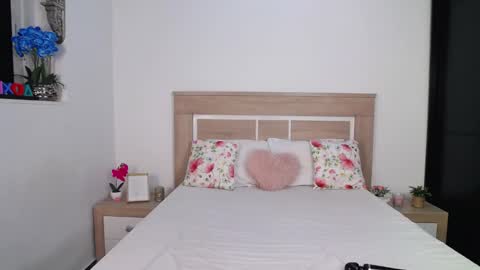 Aylin Ross online show from 11-03-25, 08:32