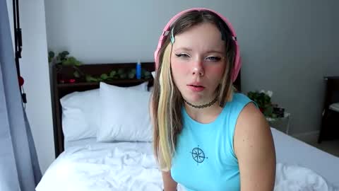 Ayra Lust online show from 03-08-25, 04:23