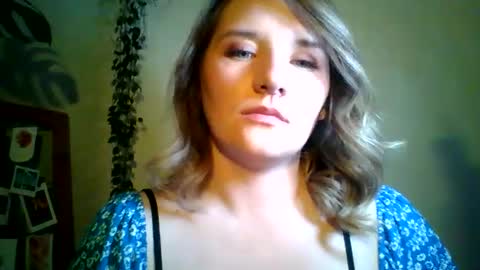 Snapshot of ayrix chatting on 09-20-25, 07:26 ayrix online show from 09-20-25, 07:26