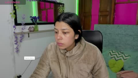 Aysha online show from 04-01-26, 03:18